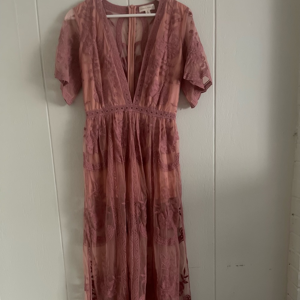 MAUVE MAXI WITH SHEER LACE PARTS